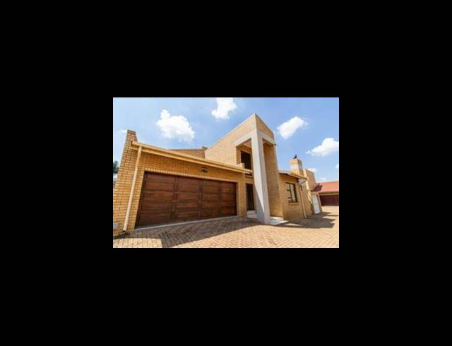 4 BEDROOM HOUSE FOR SALE IN MEYERSDAL